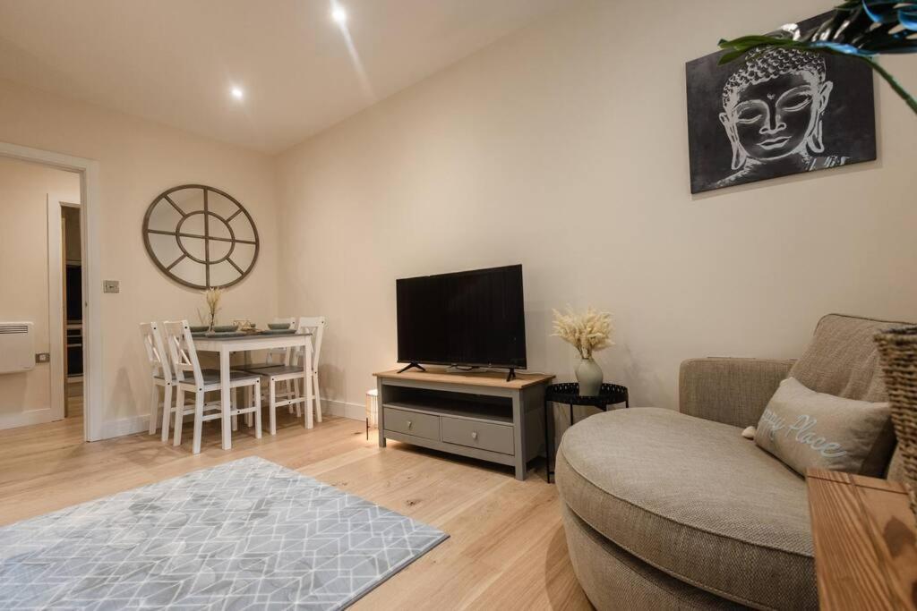 Ocean - 2 Bed Flat Sleeps 6 With Gym Access Apartment Саутхамптън Екстериор снимка