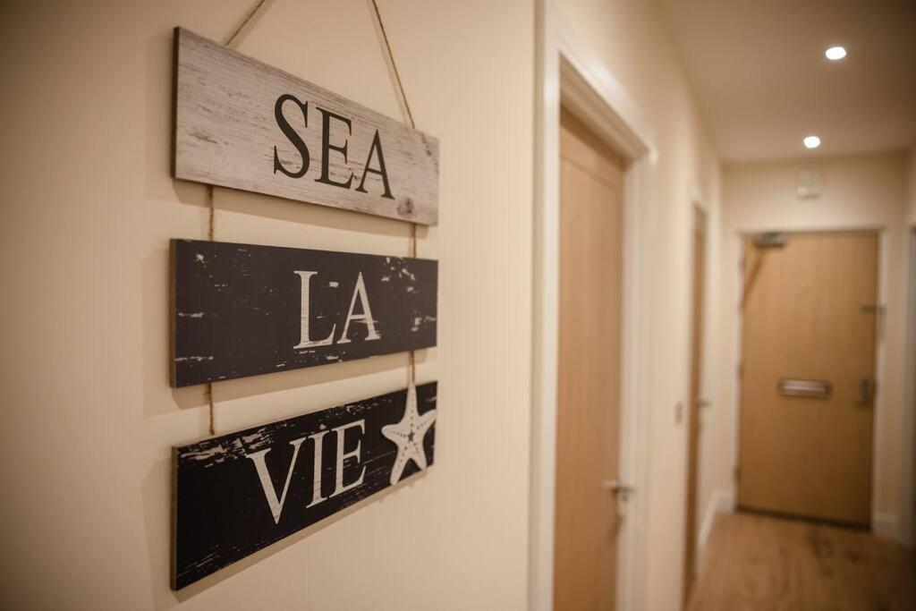 Ocean - 2 Bed Flat Sleeps 6 With Gym Access Apartment Саутхамптън Екстериор снимка